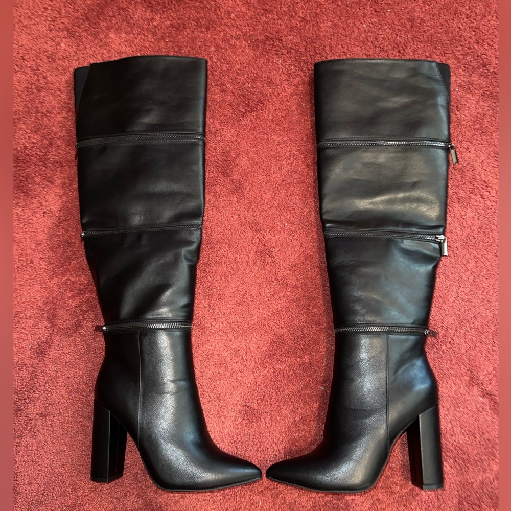Heeled boots
